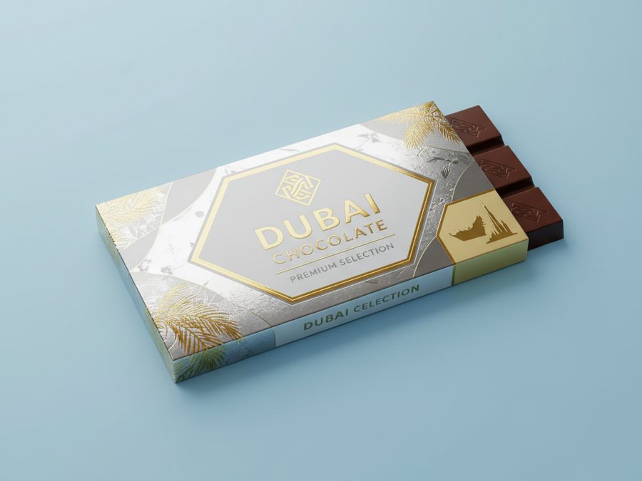 Opakowanie czekolady Dubai Chocolate ze złoceniem
